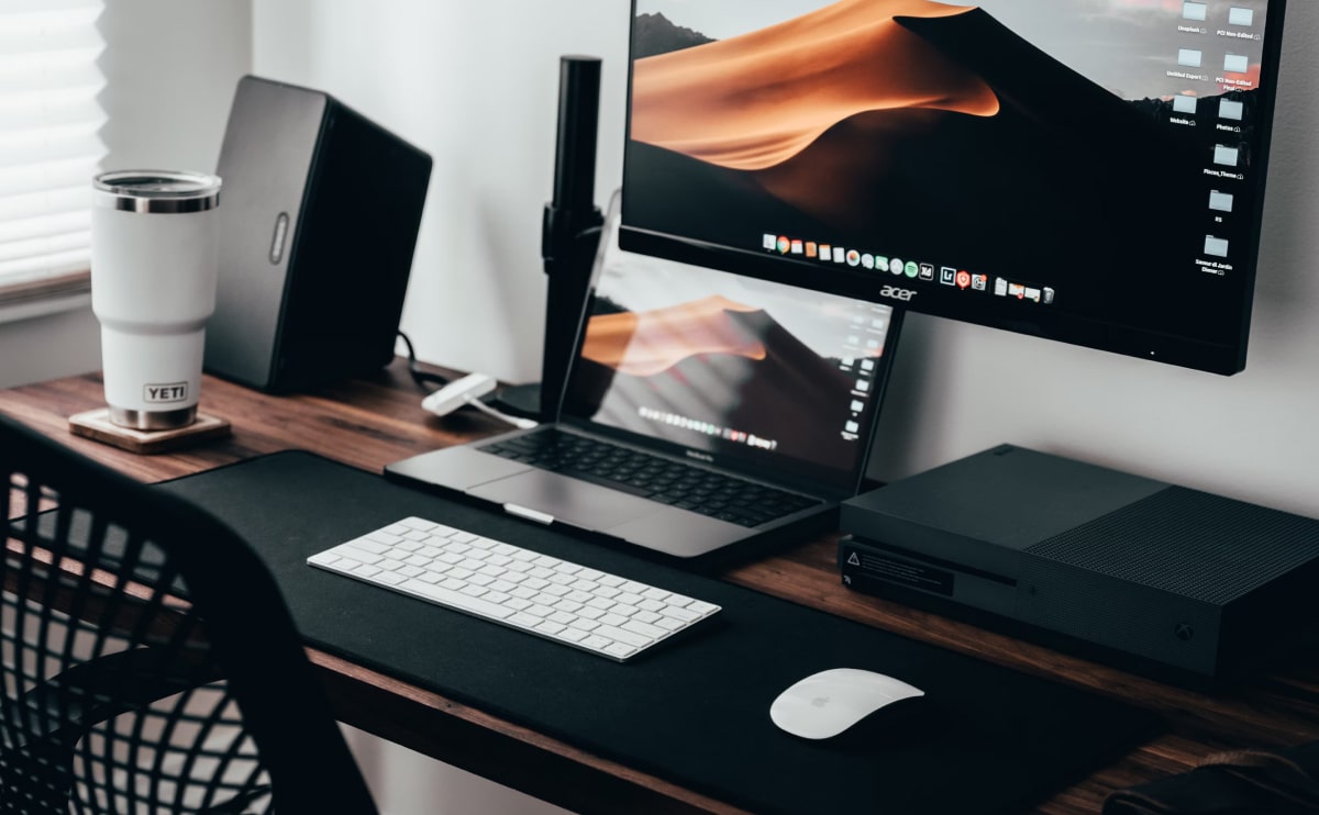 The big design: Wall likes pictures